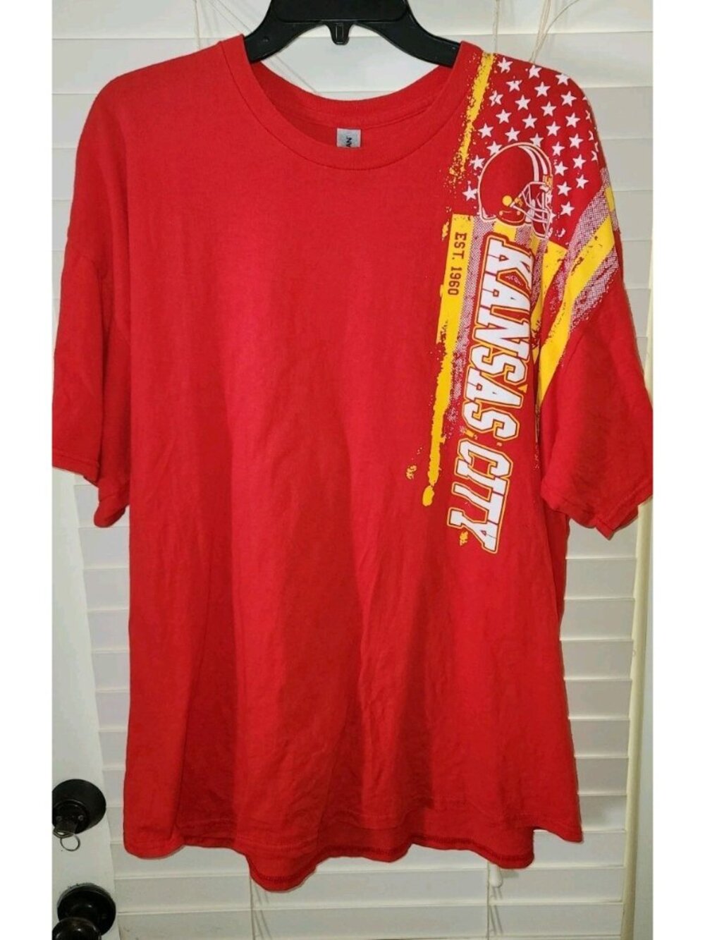 KANSAS CITY Football Mens 2xl Short Sleeve T Shirt red